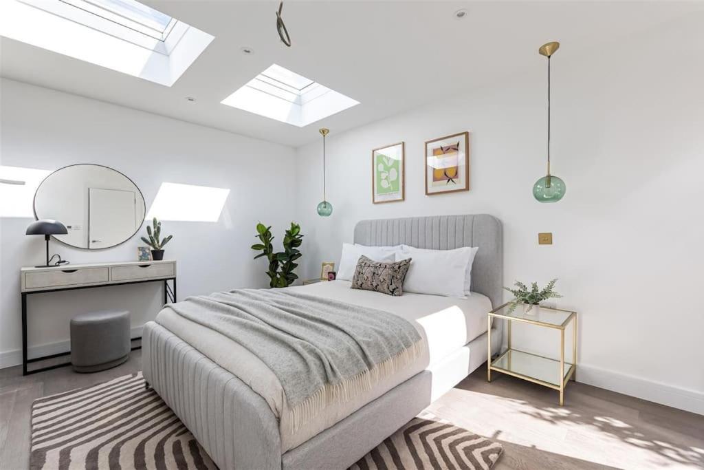 Cozy Leyton House With Garden And Small Terrace London Bagian luar foto